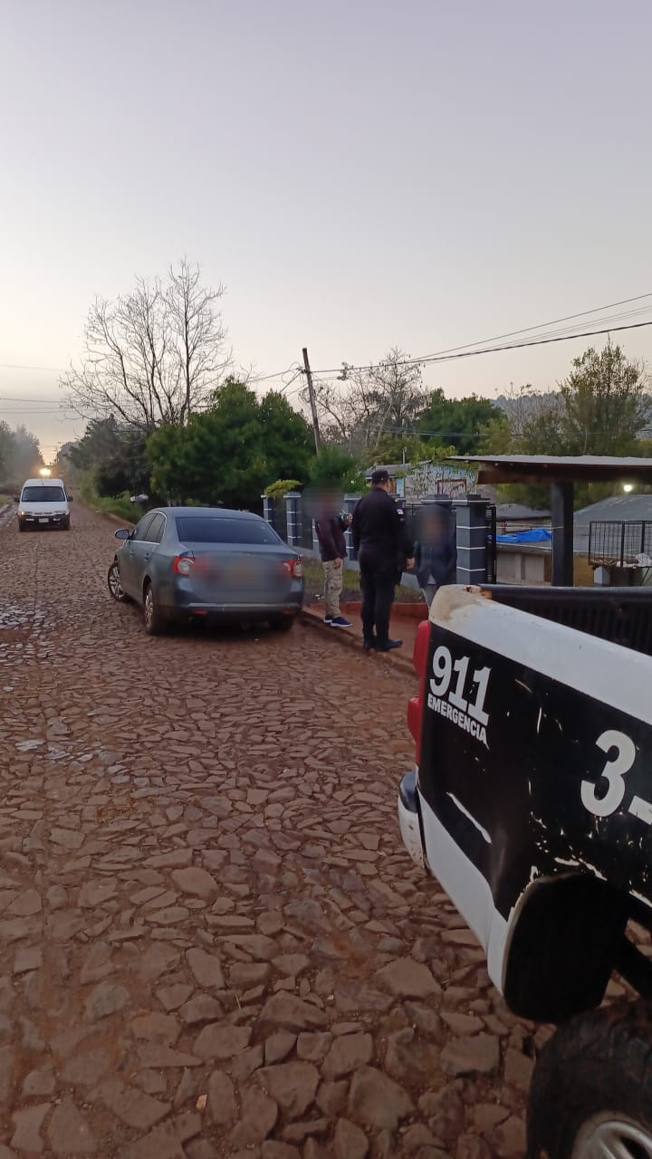 Dispararon doce veces contra un auto estacionado en una casa de Puerto Piray